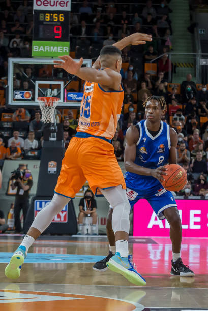 争的媒体环 争的媒体环