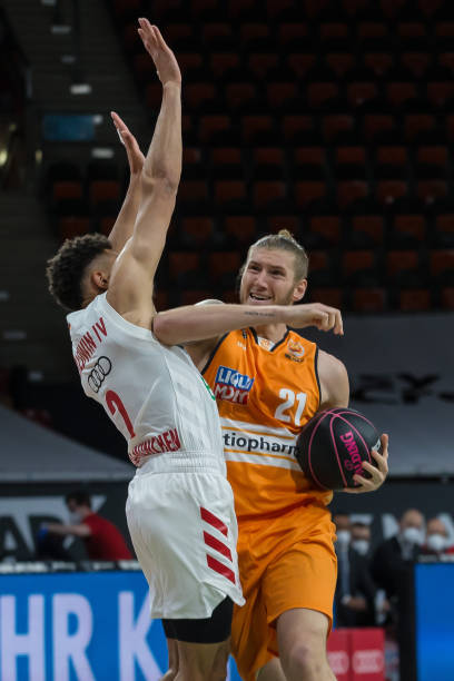 正悄然进入 正悄然进入