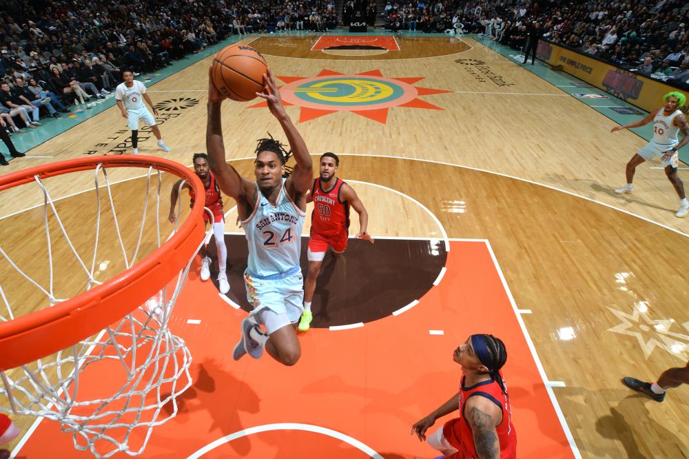 队参加比赛 队参加比赛